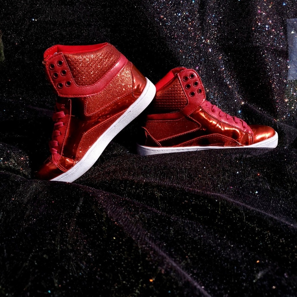 RUBY RED SPARKLE METALLIC HIGHTOPS - Picture 5 of 5